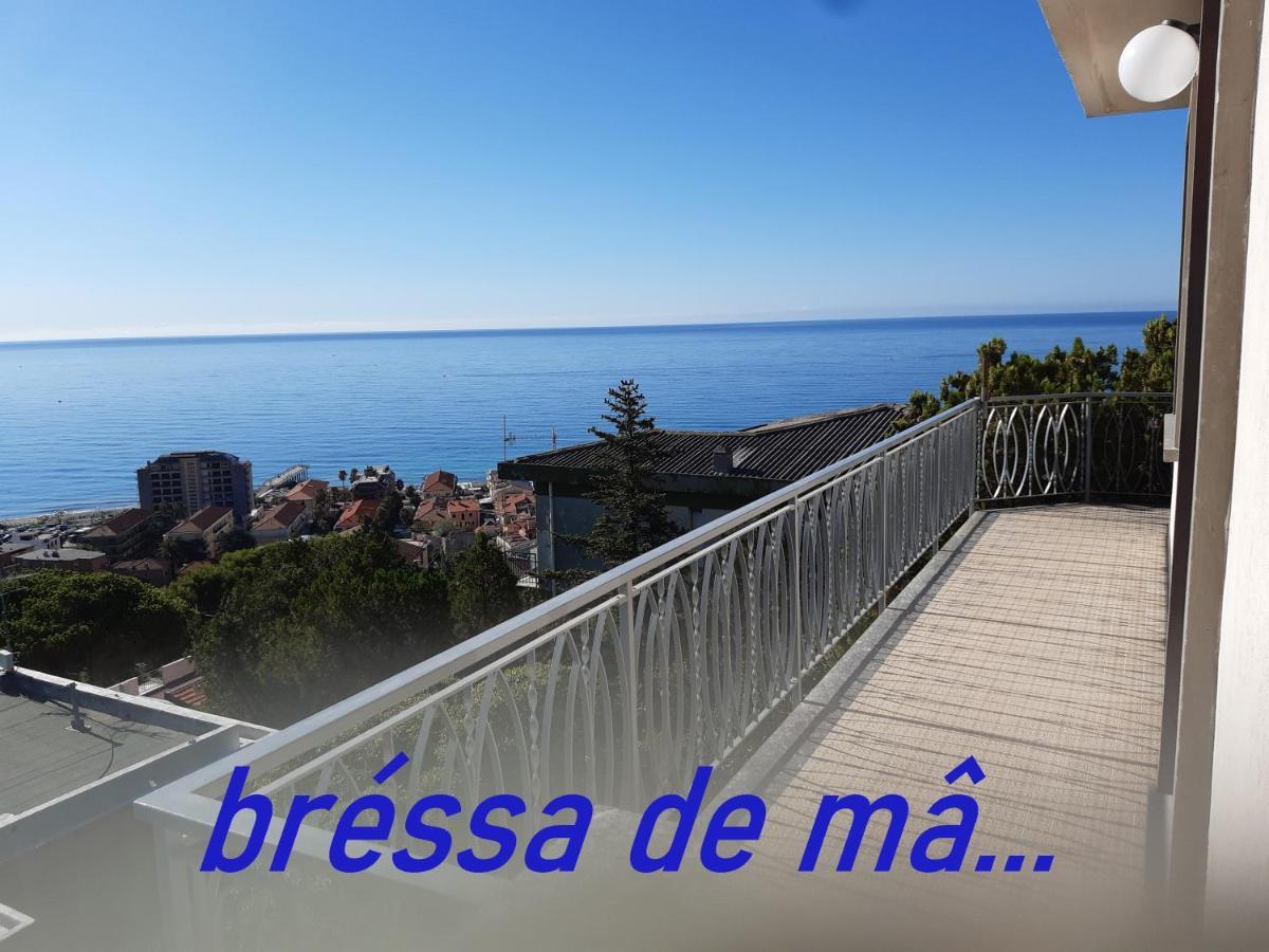 Bressa De Ma Affittacamere, Room & Breakfast Pietra Ligure Extérieur photo