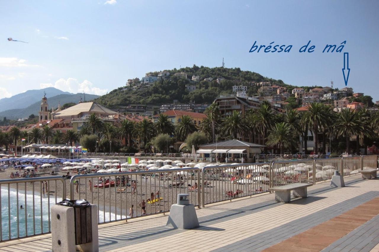 Bressa De Ma Affittacamere, Room & Breakfast Pietra Ligure Extérieur photo